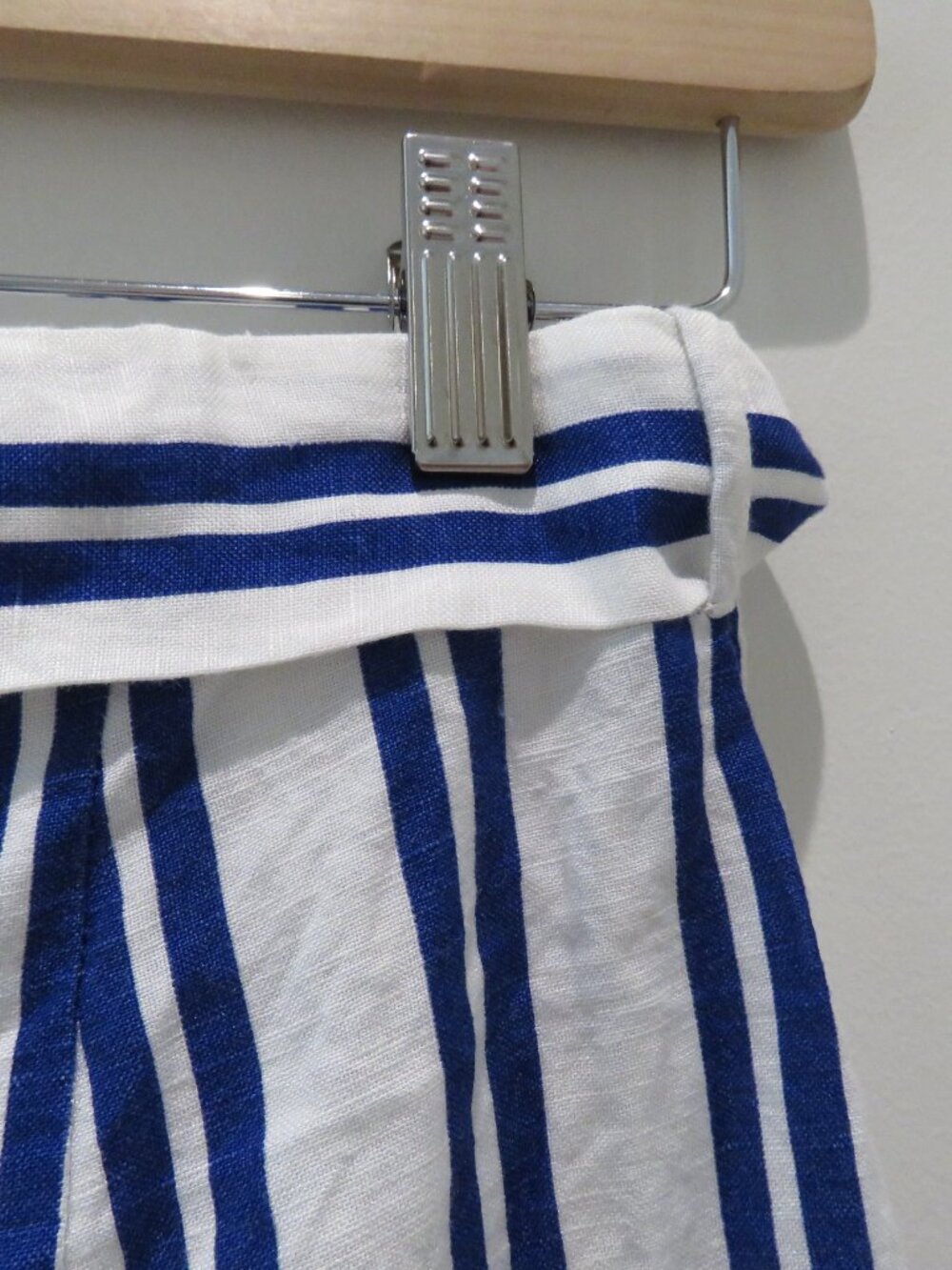 L'ACADEMIE The Lani Pant White Blue Stripe Medium Linen Blend Preppy Coastal - Picture 8 of 14